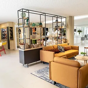 3* アパートホテル Residhome Ponts Jumeaux